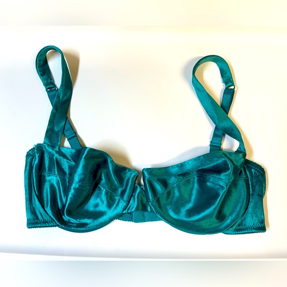 Vintage Victoria's Secret Gold Label Second Skin Satin Bra 34C Green Turquoise - Picture 1 of 5